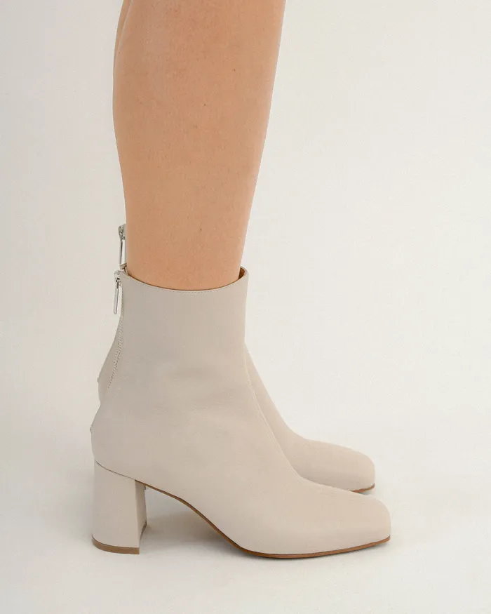 ANKLE BOOTS jomercer Women Nevada mid ankle boots bone leather