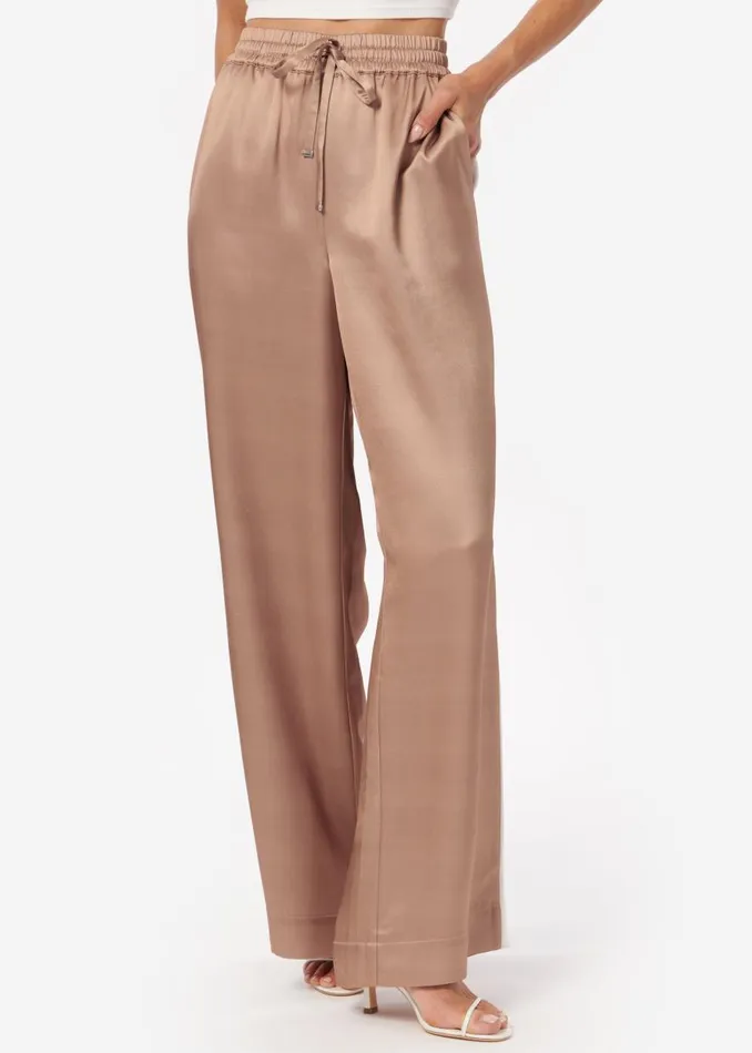 CAMI NYC Bottoms Women Reggie Wide Leg Pant Latte