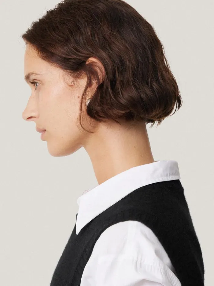 Cashmere Crew Neck Tank Black Women Jigsaw Knitwear and Cashmere