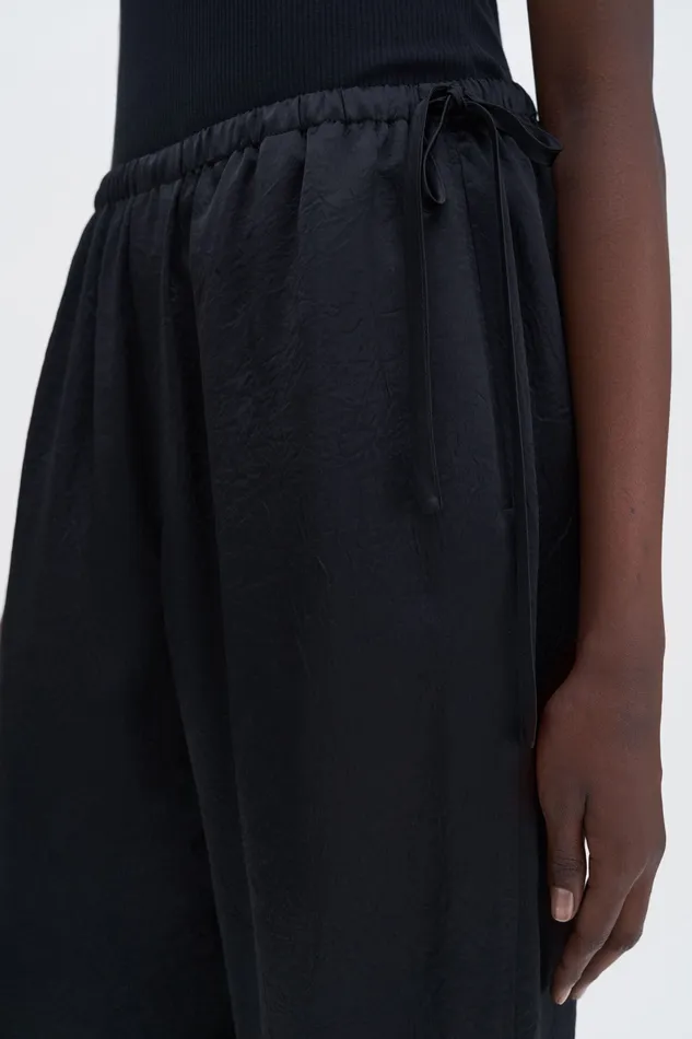 Casual Crinkle Trousers Black Women Trousers filippak Casual Crinkle Trousers Black Women Trousers filippak