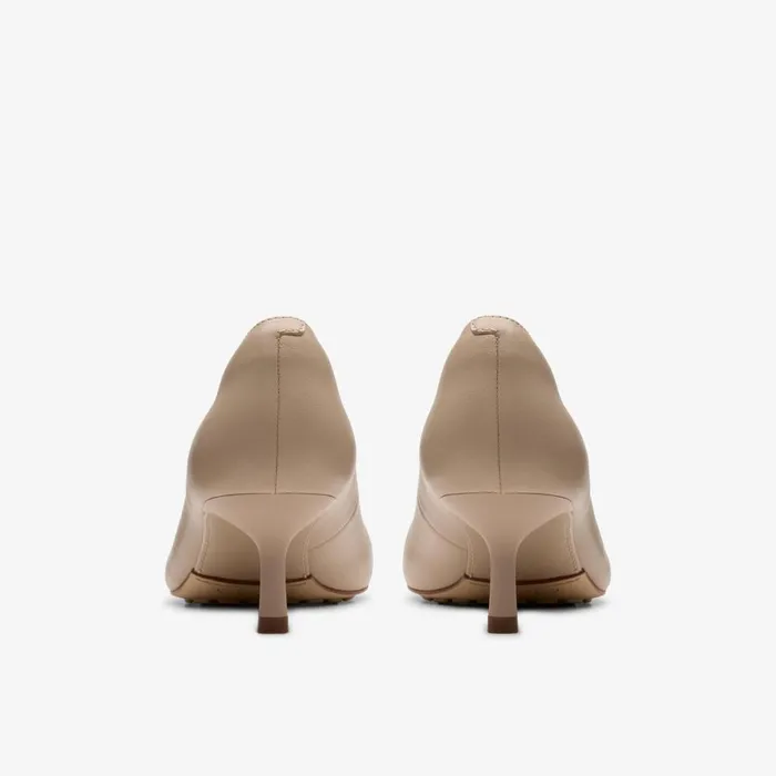 Clarks Heels Adela Court Sand Leather 8211 Women