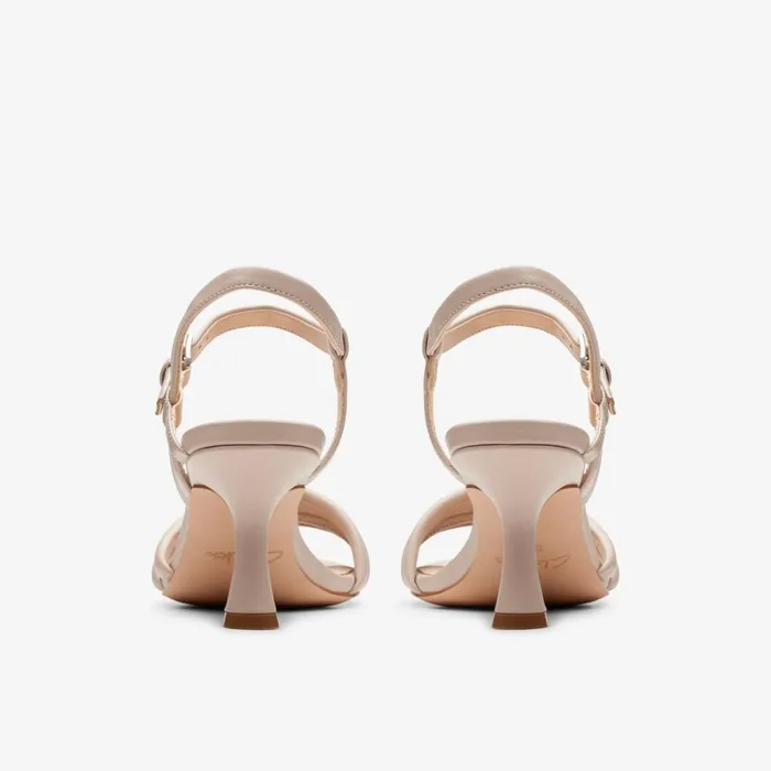 Clarks Heels Amali May Sand Leather 8211 Women