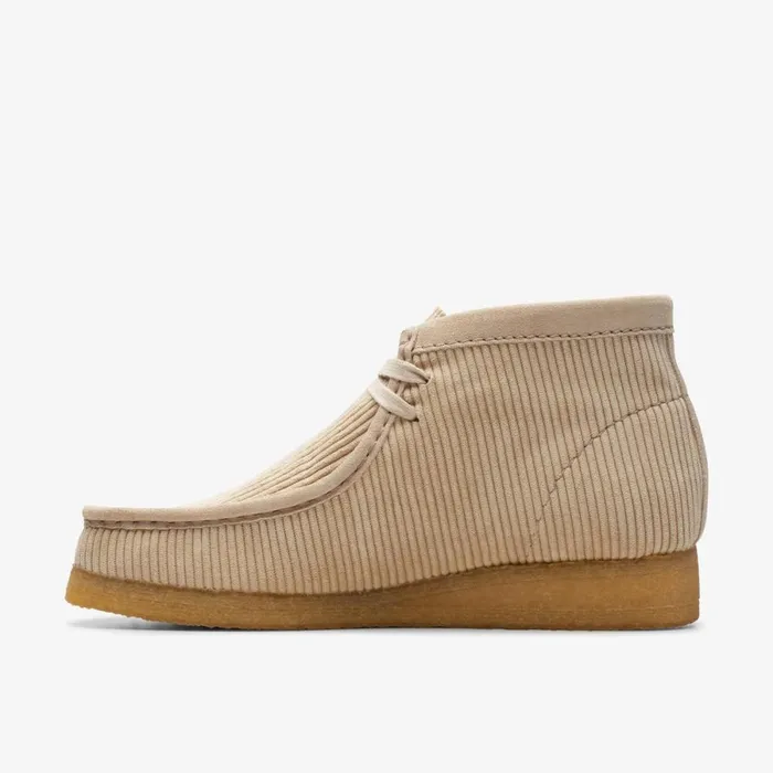 Clarks Lace Up Boots Wallabee Boot Sand Cord 8211 Women