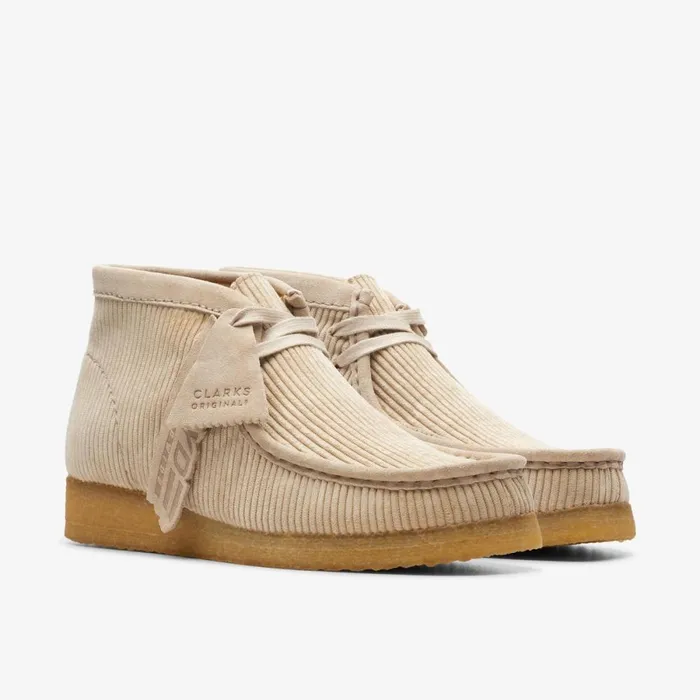 Clarks Lace Up Boots Wallabee Boot Sand Cord 8211 Women