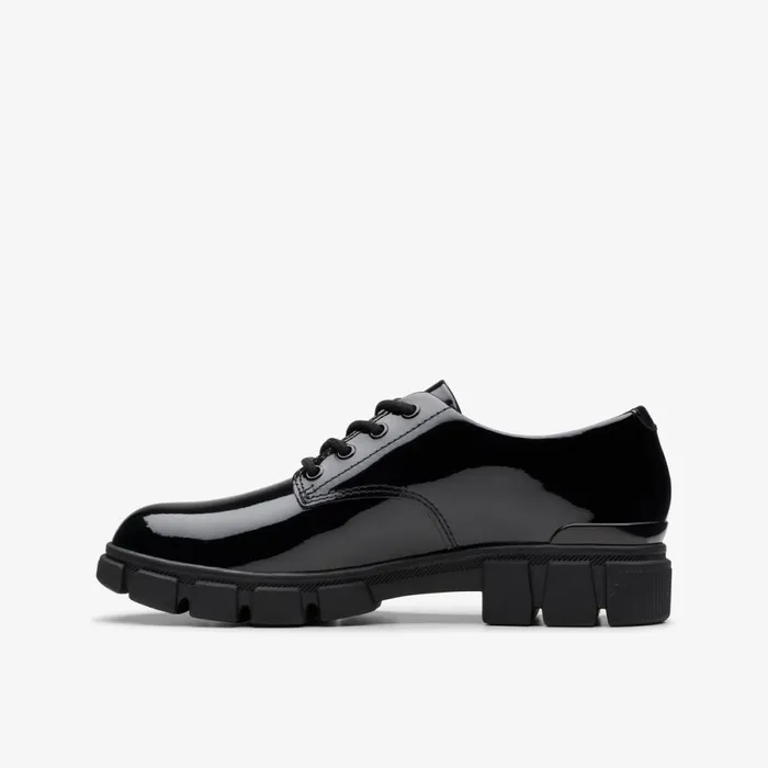 Clarks School Shoes Evyn Lace Black Patent 8211 Kids