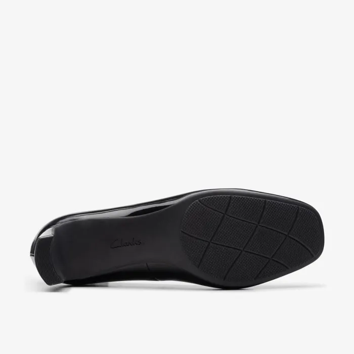 Clarks Wide Fit Shoes Kyndall Iris Black Patent 8211 Women