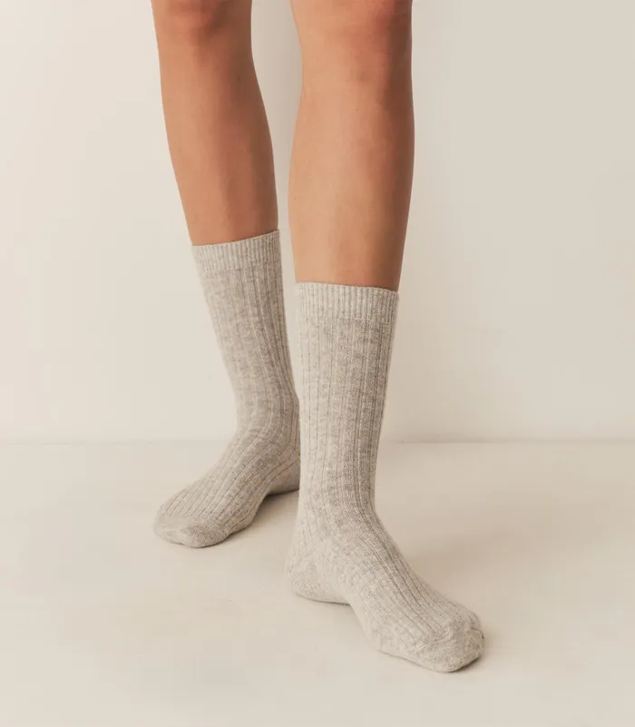 DEN Socks and Tights Women Collgien Merino Cashmere Ribbed Crew Socks Gris Clair DEN Socks and Tights Women Collgien Merino Cashmere Ribbed Crew Socks Gris Clair