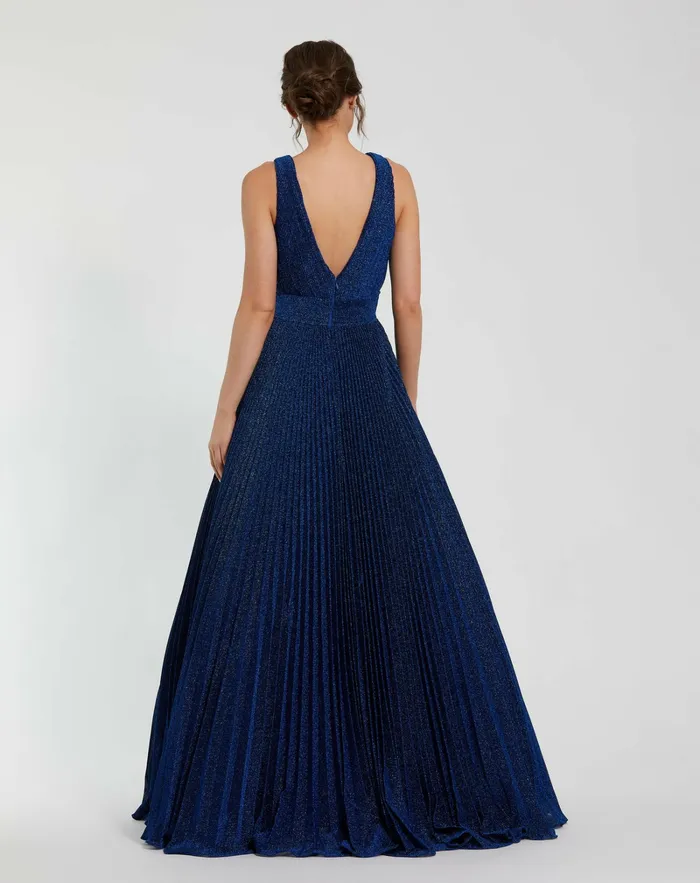 Evening Gowns Women Mac Duggal Shimmering Georgette Pleated Sleeveless Gown Royal
