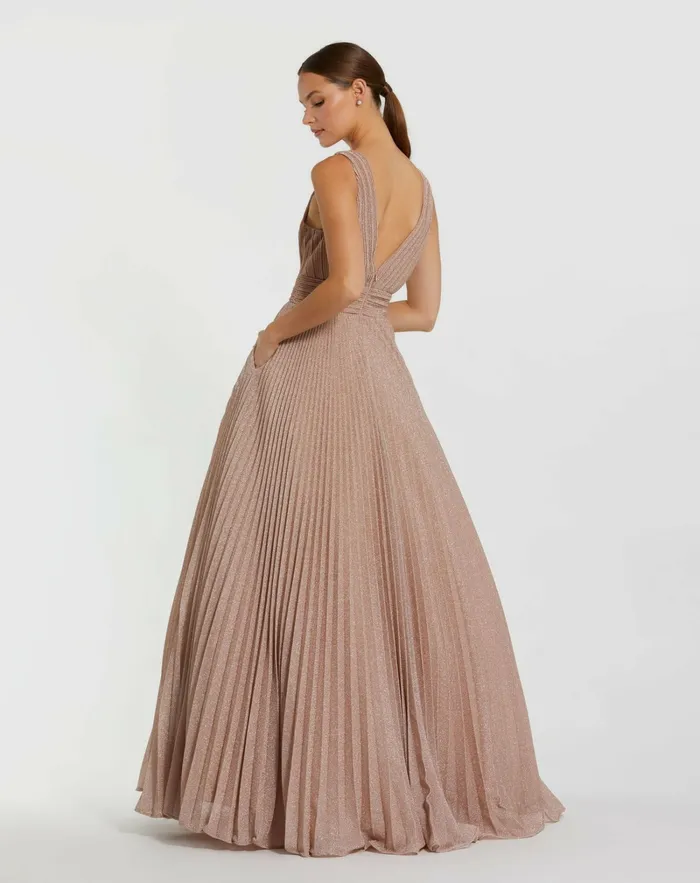 Evening Gowns Women Mac Duggal Shimmering Georgette Pleated Sleeveless Gown Royal