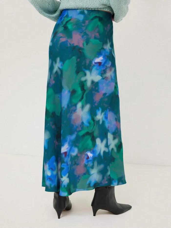 Floral Mist Asymmetric Skirt Green Women Jigsaw Skirts