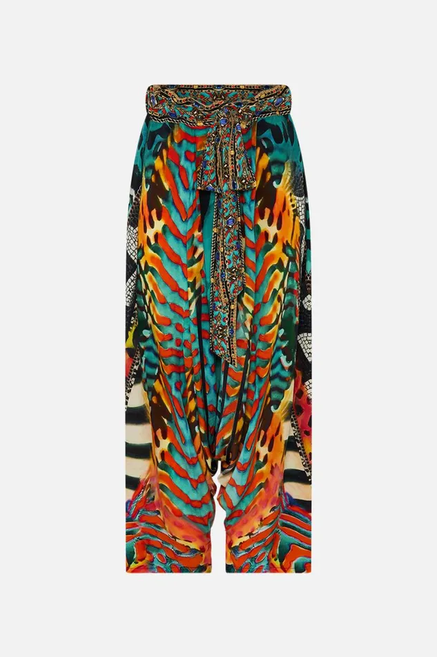 HAREM PANTS DESERT VISIONS Desert Visions Womens Camilla Pants