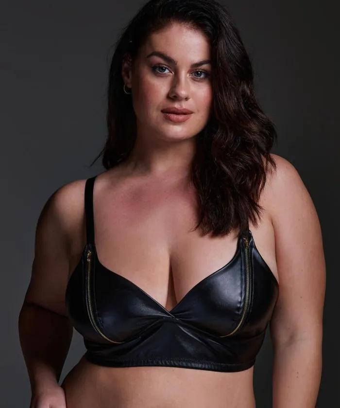Hunkemller Matrix Curvy Bralette 8211 Black 8211 Women Hunkemller Matrix Curvy Bralette 8211 Black 8211 Women