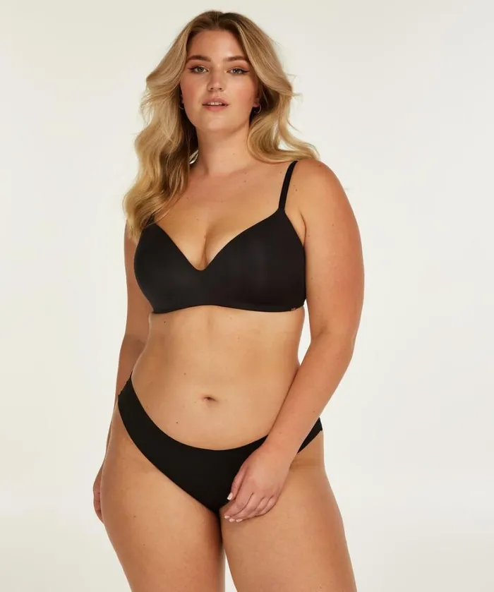 Hunkemller Mona Padded Nonunderwired Bra 8211 Black Black 8211 Women