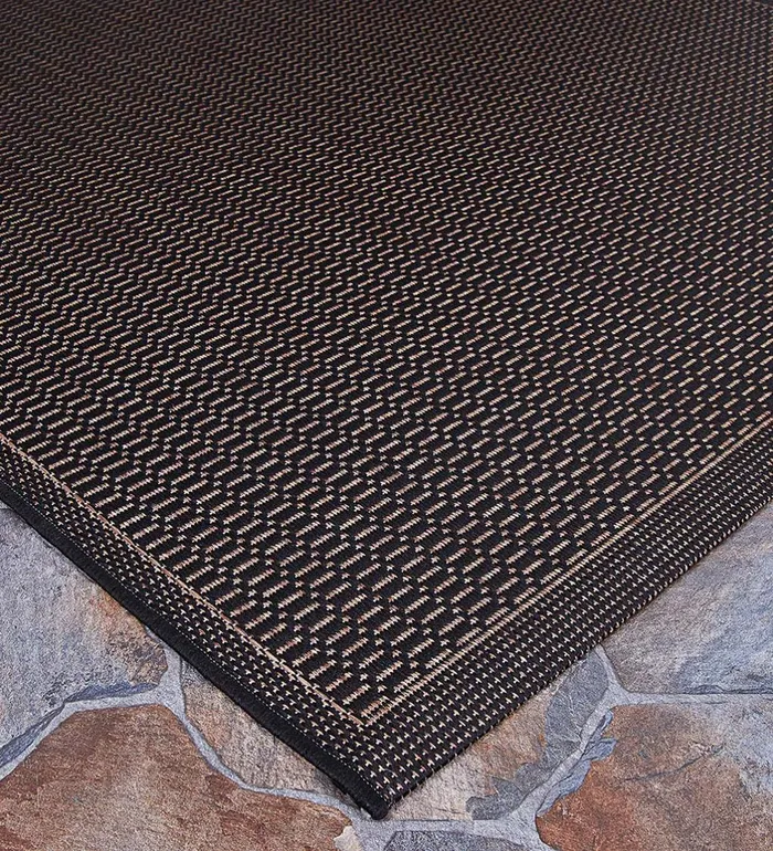 Indoor Living Veranda Textured IndoorOutdoor Polypropylene Rug 20393034 X 110399034 Runner 8211 Black Plow and Hearth Synthetic Rugs