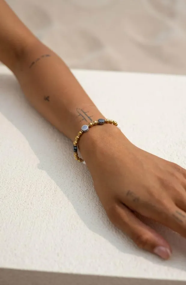 Jewelry and Accessories Bracelets Easy Clothes Golden Carry Bracelet