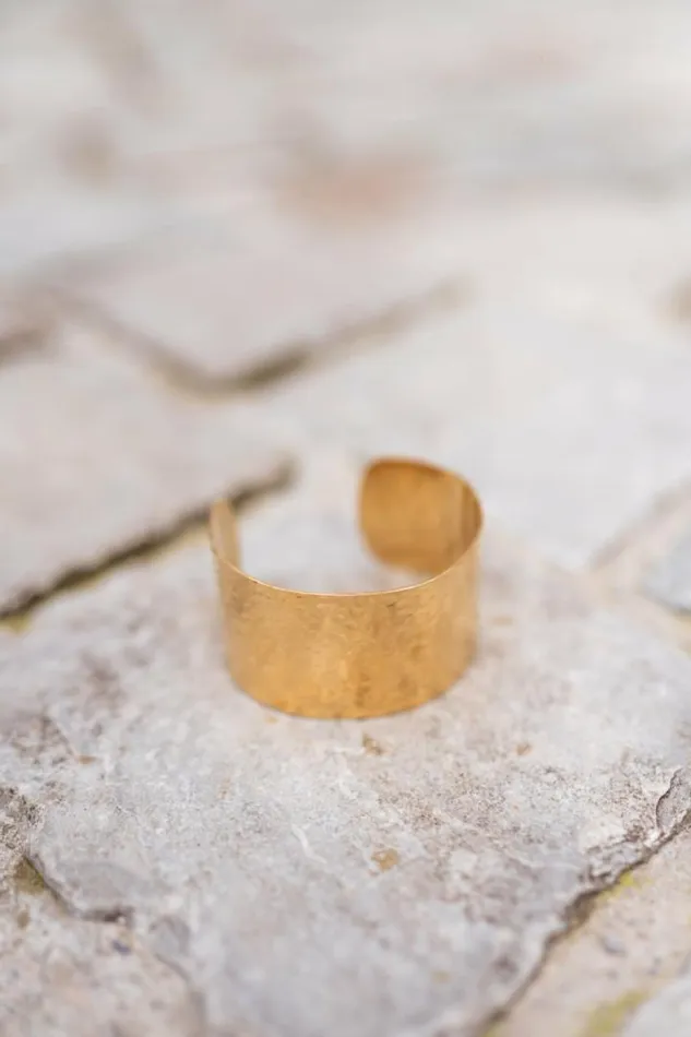 Jewelry and Accessories Bracelets Easy Clothes Golden Omar Bracelet