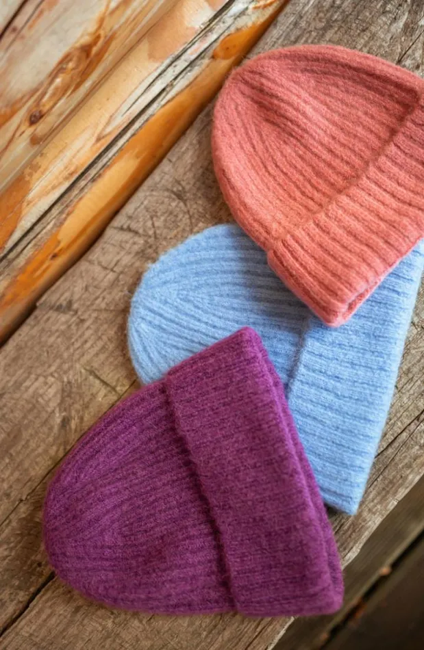 Jewelry and Accessories Hats and Beanies Easy Clothes Blue Sama Beanie Blue