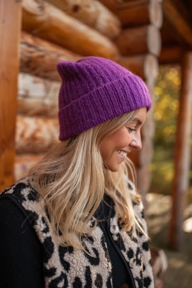 Jewelry and Accessories Hats and Beanies Easy Clothes Purple Sama Beanie Purple