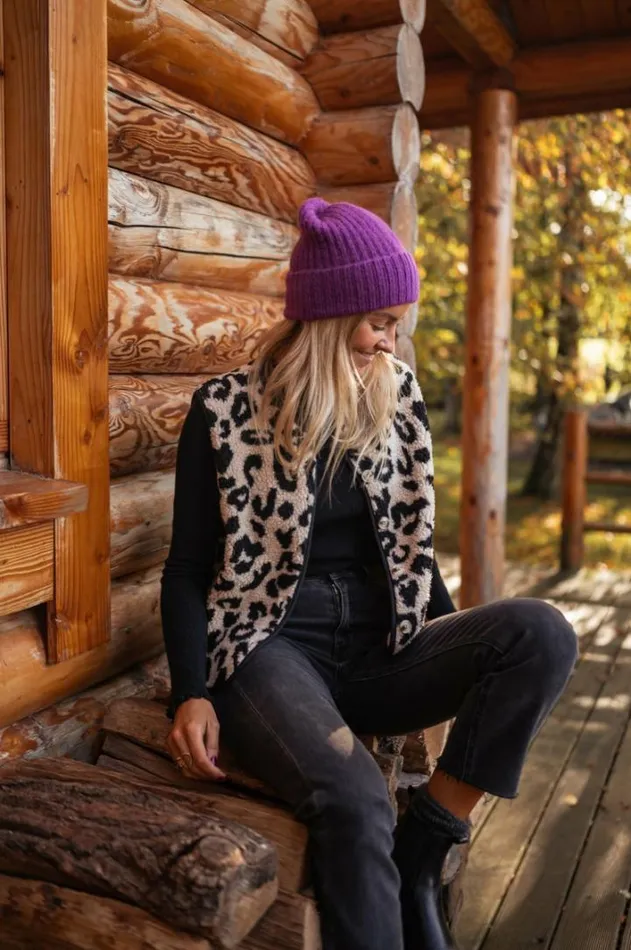 Jewelry and Accessories Hats and Beanies Easy Clothes Purple Sama Beanie Purple