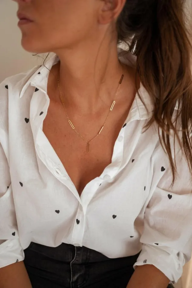 Jewelry and Accessories Necklaces Easy Clothes Golden Alan Necklace Jewelry and Accessories Necklaces Easy Clothes Golden Alan Necklace
