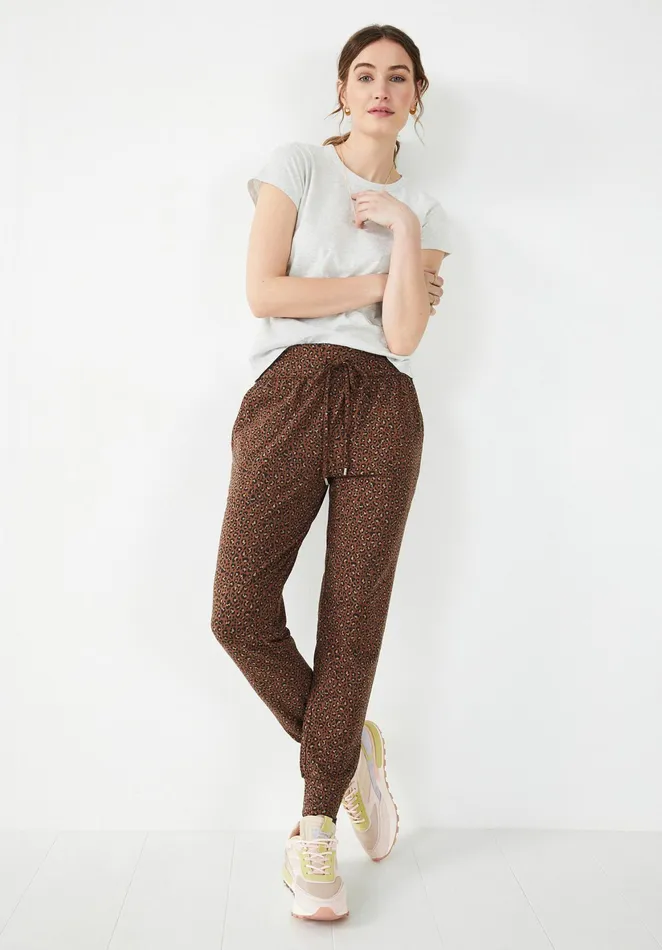 Joggers and Leggings Women Hush Amie Printed Joggers Graphic Leopard Brown