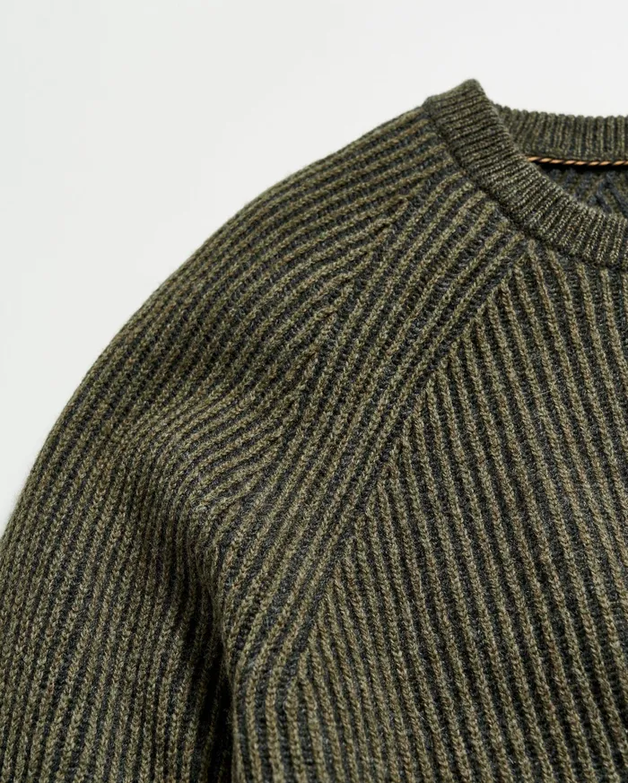 Men Fisherman Rib Crew Olive Billy Reid Sweaters and Sweatshirts