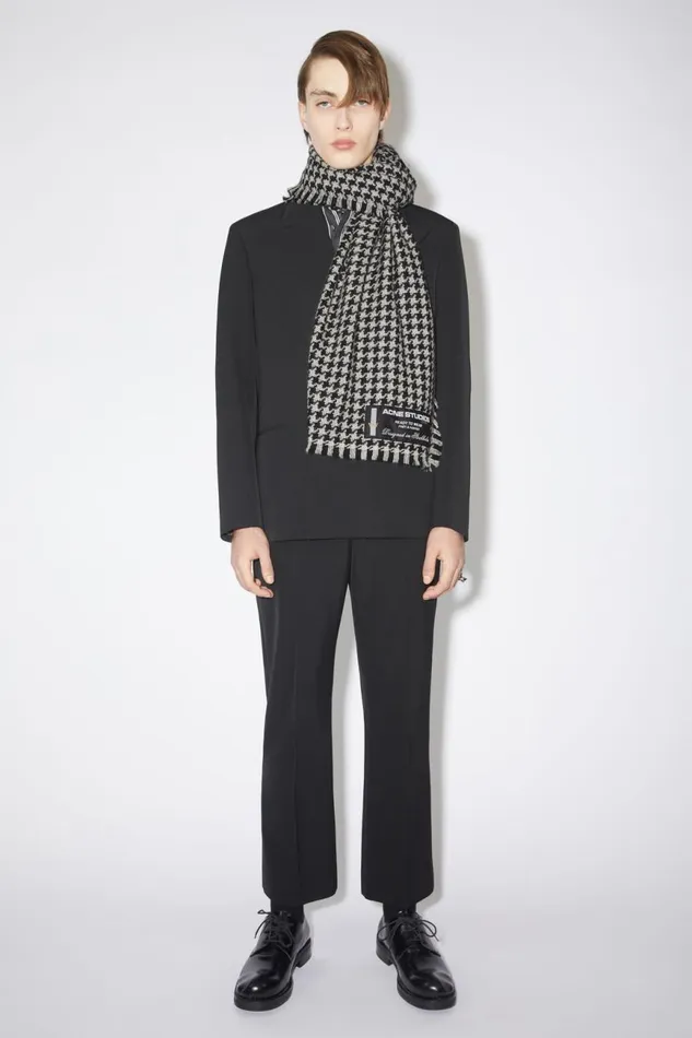 Men Houndstooth Wool Scarf Whiteblack Acne Studios Scarves