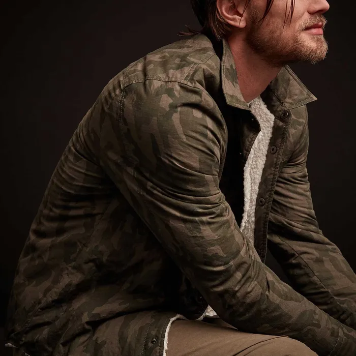 MEN James Perse JACKETSOUTERWEAR Sherpa Lined Camo Shirt Jacket Hunter Pigment