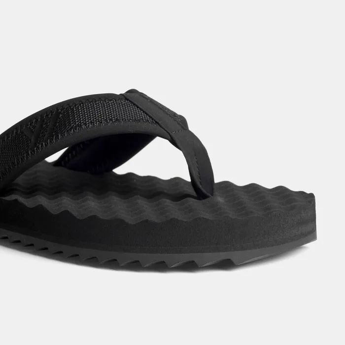 MENWOMEN James Perse Kids Footwear YOSEMITE Sport Flip Flop Kids Blackblack