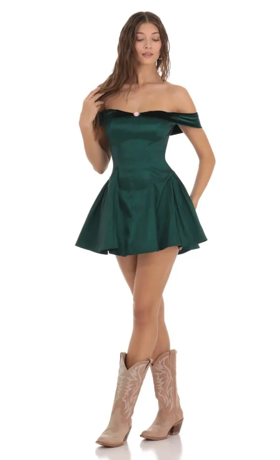 Off Shoulder Velvet Strap Aline Dress Green Women LUCY IN THE SKY Mini Dresses