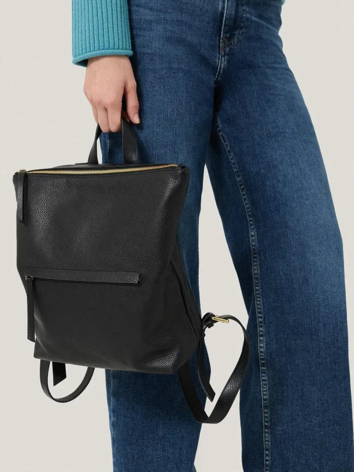 Pebble Leather Backpack Black Women Jigsaw Wallets and Card Holders