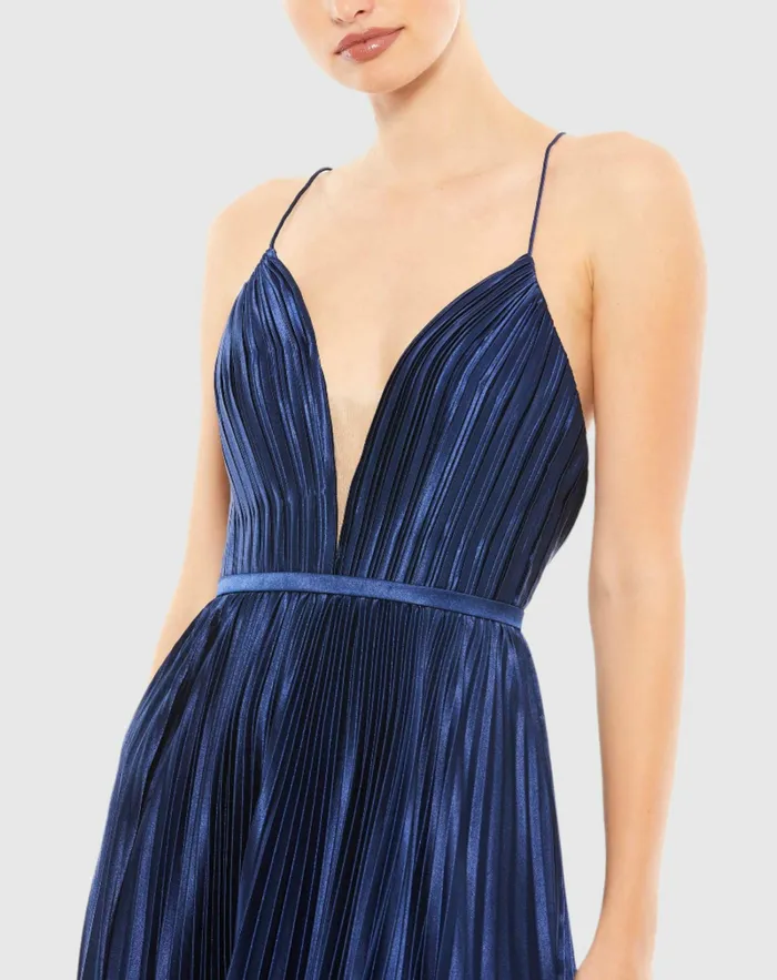 Plunge Neck Pleated Evening Gown Midnight Women Evening Gowns Mac Duggal