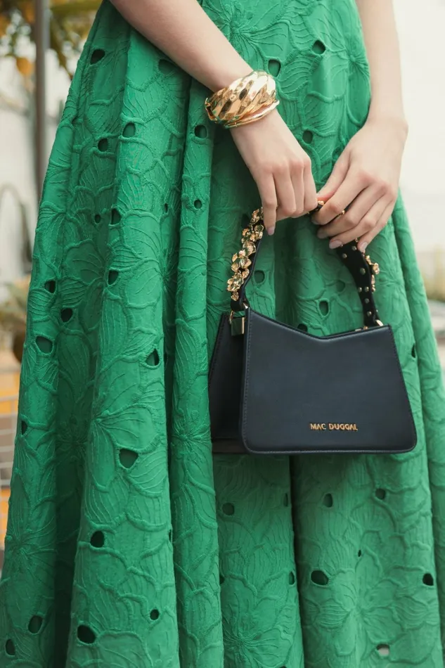 Shoulder Bags Women Mac Duggal Gold Floral Small Black Nappa Leather Shoulder Bag Black