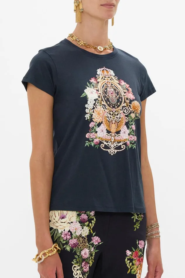 SLIM FIT ROUND NECK TSHIRT 8211 BLKMULTI ADORNED IN ALEXANDRIA Adorned In Alexandria Womens Camilla Tees