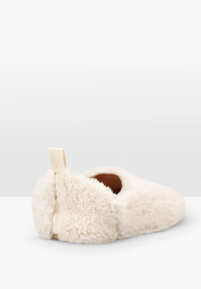 Slippers Women Hush Willow Shearling Slippers Beige
