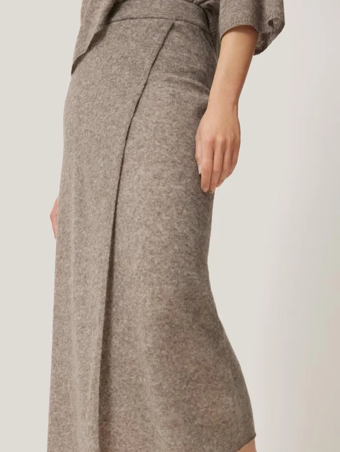 Soft Gauzy Knit Skirt Taupe Women Jigsaw Skirts