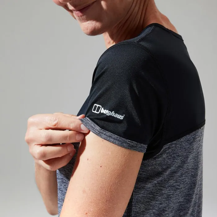 Technical Baselayers Women Berghaus Voyager Tech Tee Short Sleeve Crew 8211 Dark Grey Black