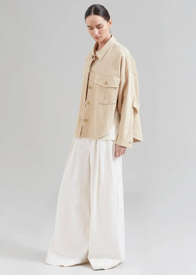 The Frankie Shop Arden Overshirt 8211 Beige Shop Outerwear