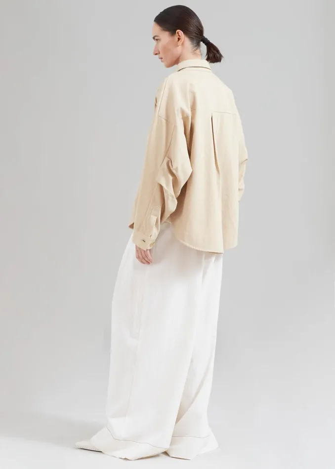 The Frankie Shop Arden Overshirt 8211 Beige Shop Outerwear
