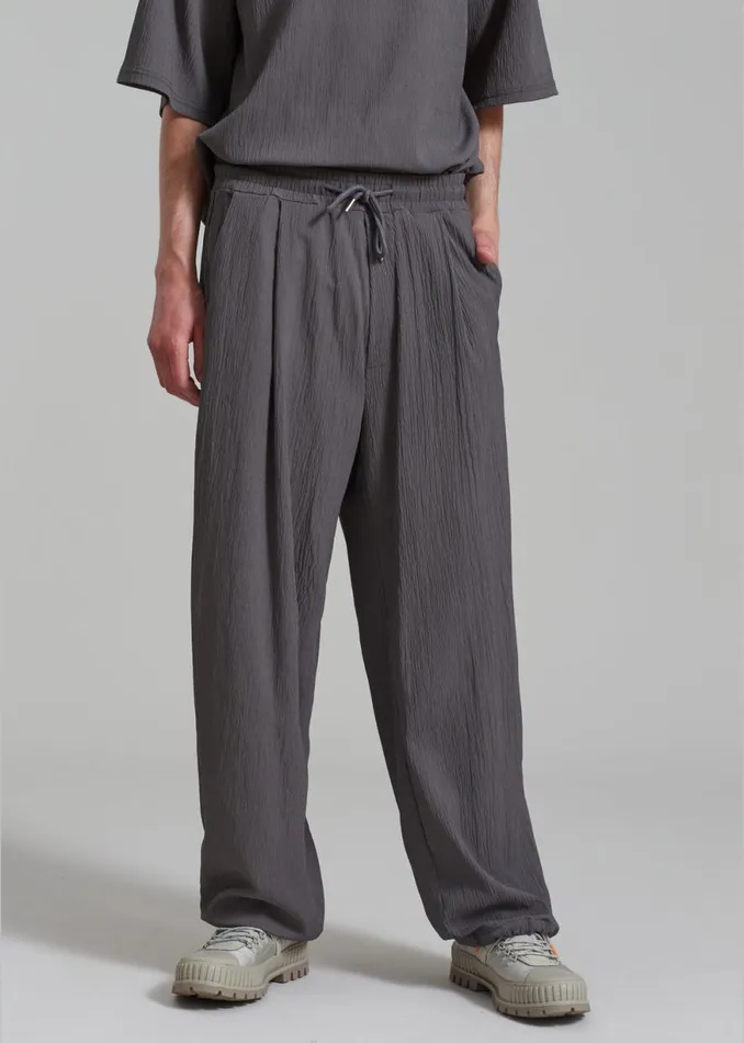 The Frankie Shop Eliott Crinkle Pants 8211 Charcoal Shop Clothing