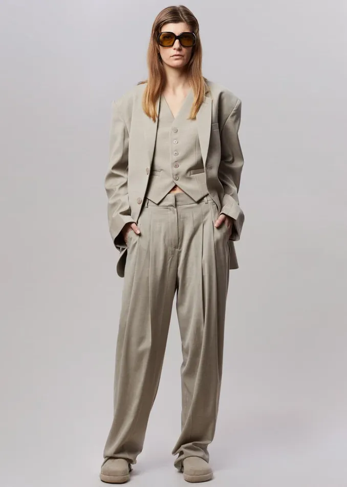 The Frankie Shop Gelso Oversized Blazer 8211 Light Taupe Melange Shop Suits