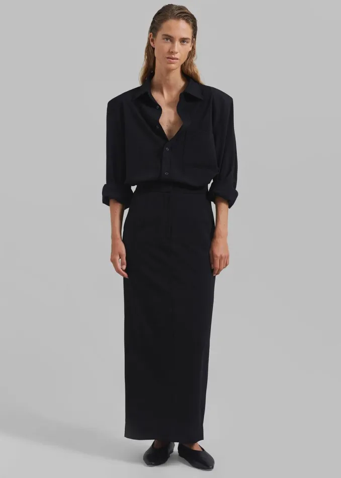 The Frankie Shop Hollis Back Slit Skirt 8211 Black Shop Clothing