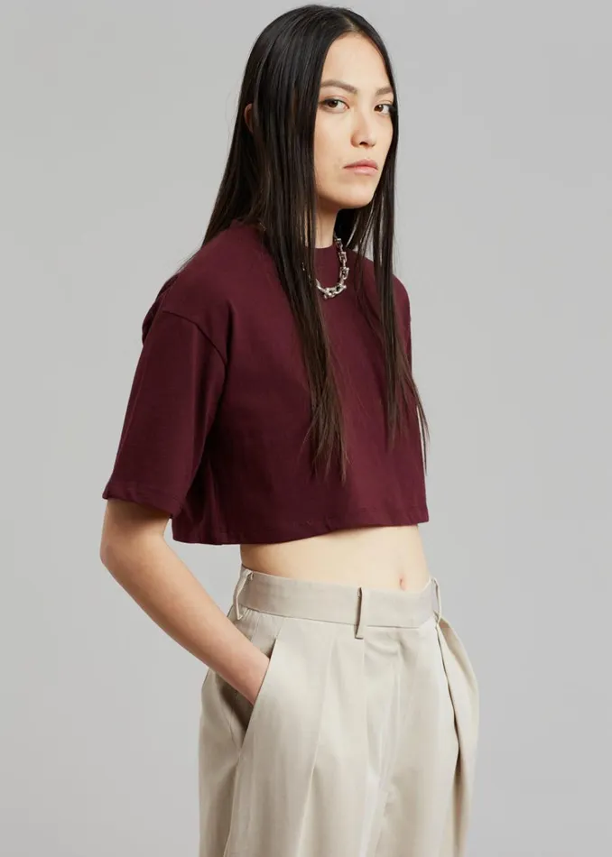 The Frankie Shop Karina Cropped TShirt 8211 Bordeaux Shop Tops