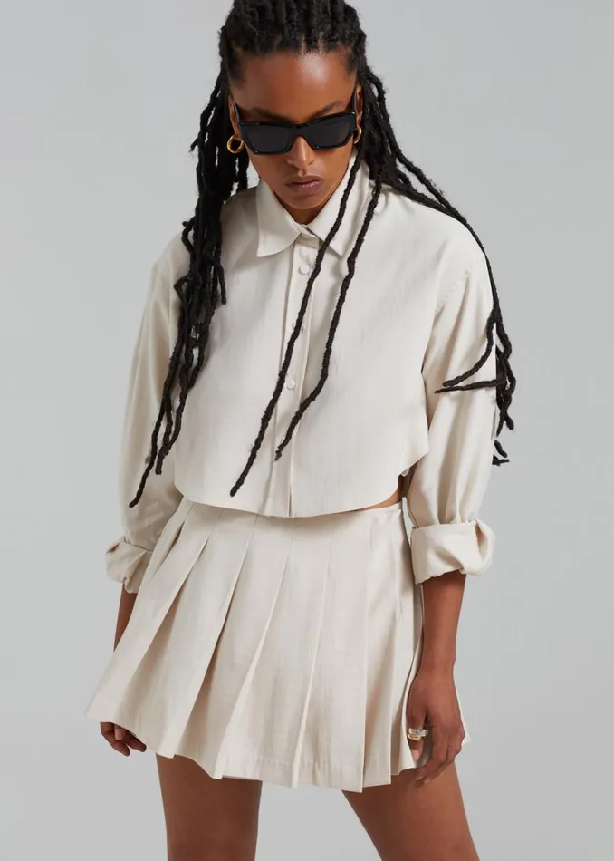 The Frankie Shop Venus Pleated Skirt 8211 Beige Shop Bottoms