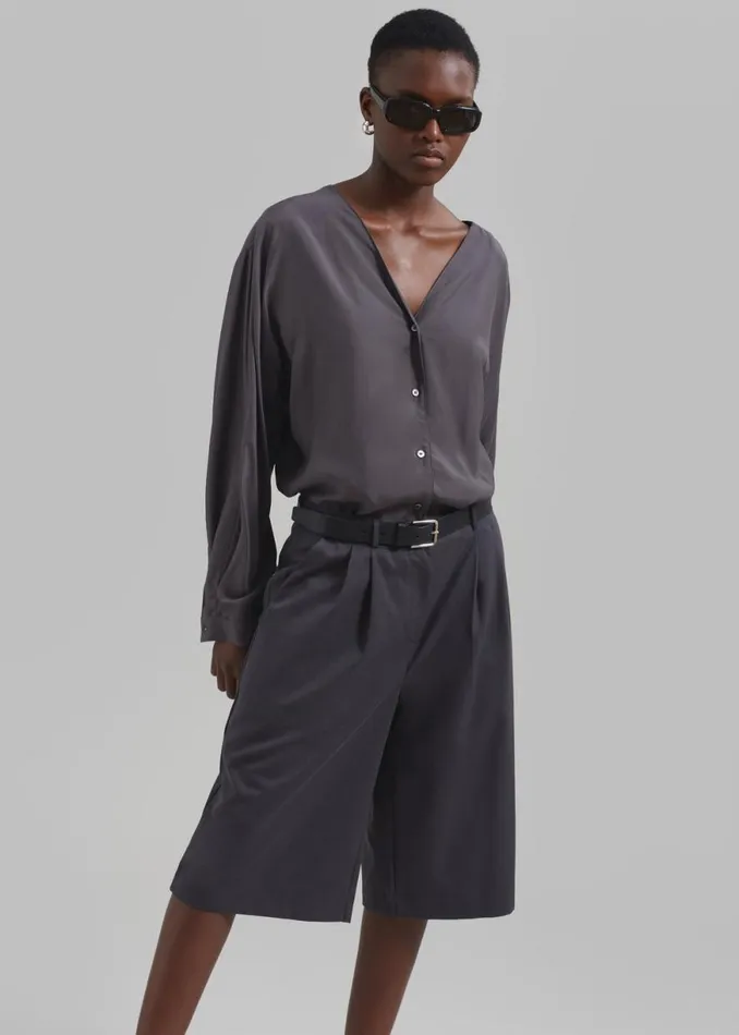 The Frankie Shop Wilma Pleated Bermuda Shorts 8211 Charcoal Shop Bottoms