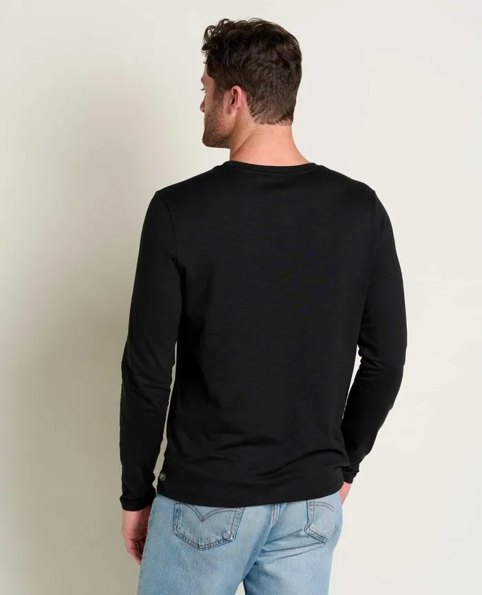 ToadandCo Jackets and Layers Tempo Long Sleeve Crew Black 8211 Men039s
