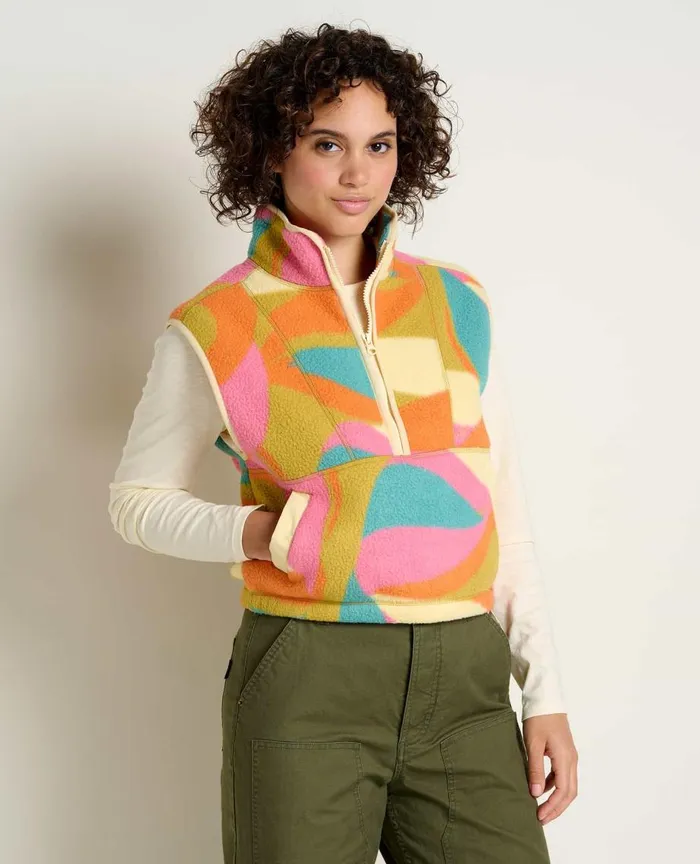 ToadandCo Tops and TShirts Women039s Campo Fleece Vest Shapes Print 8211 Women039s