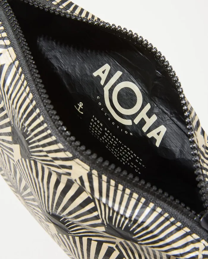 Tommy Bahama Handbags and Clutches Aloha Collection Malu Small Pouch Glowblack 8211 WomenBeach and Home Tommy Bahama Handbags and Clutches Aloha Collection Malu Small Pouch Glowblack 8211 WomenBeach and Home