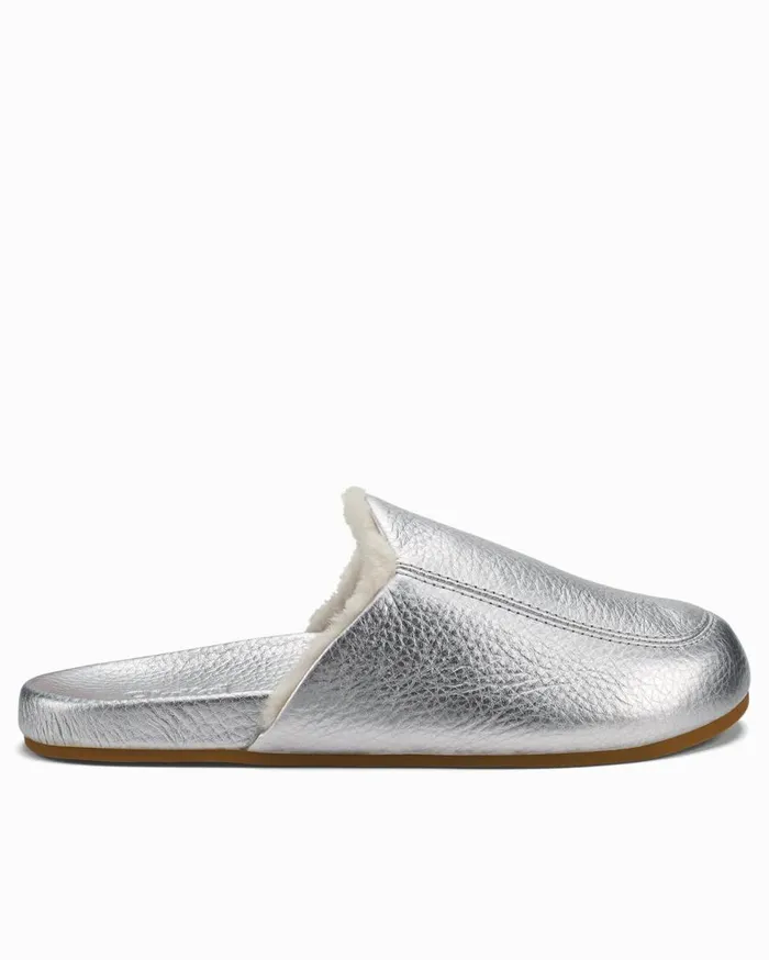 Tommy Bahama Sleepwear OluKai Knea Slippers Silver 8211 Women