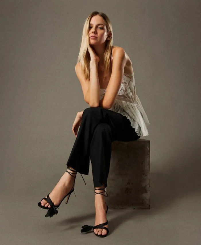 Twinset Court Shoes And Sandals Sandals With Laces And Feathers Black 8211 Shoes